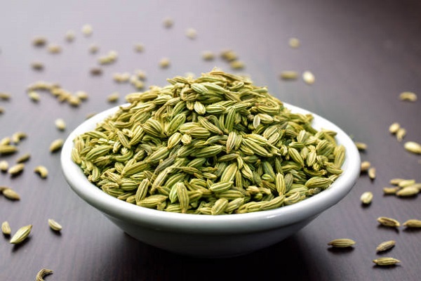 Clean Fennel Seeds